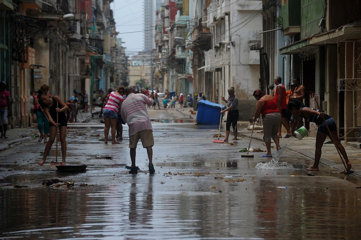 Kuba to stan umysłu, czyli huragan, muzyka i rum