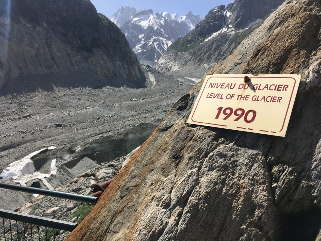 Bonjour Chamonix! W cieniu Mont Blanc i... topniejących lodowców